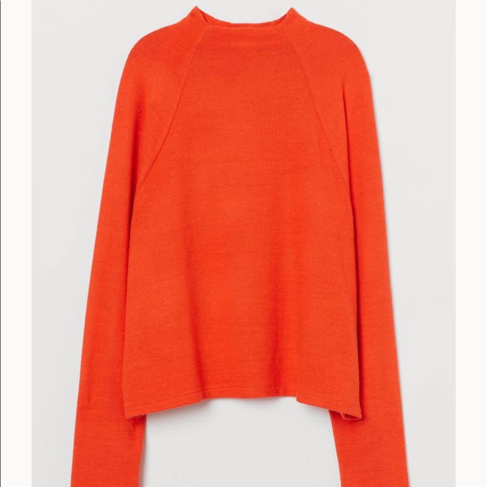 Stand-up-collar Top
